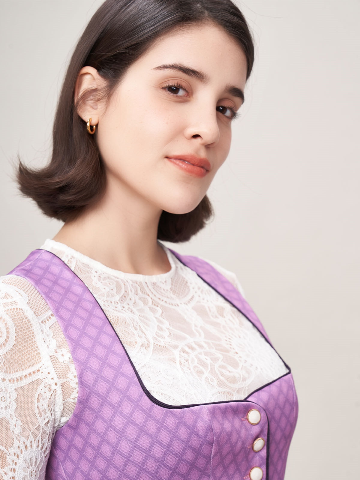 Damen Lila Zwei verdeckte Eingriffstaschen Geometrische Muster Dirndl DANIELA